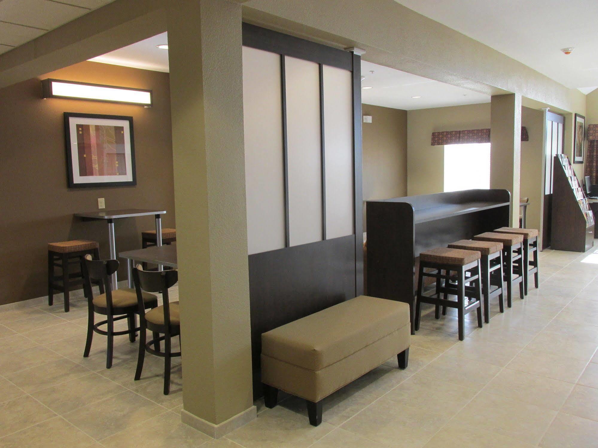 Microtel Inn & Suites By Wyndham Midland Exterior foto